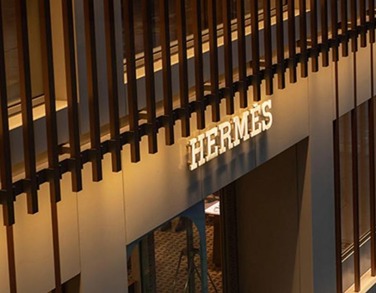 Бутик Hermès в Китае заработал $2,7 миллиона в день открытия после карантина