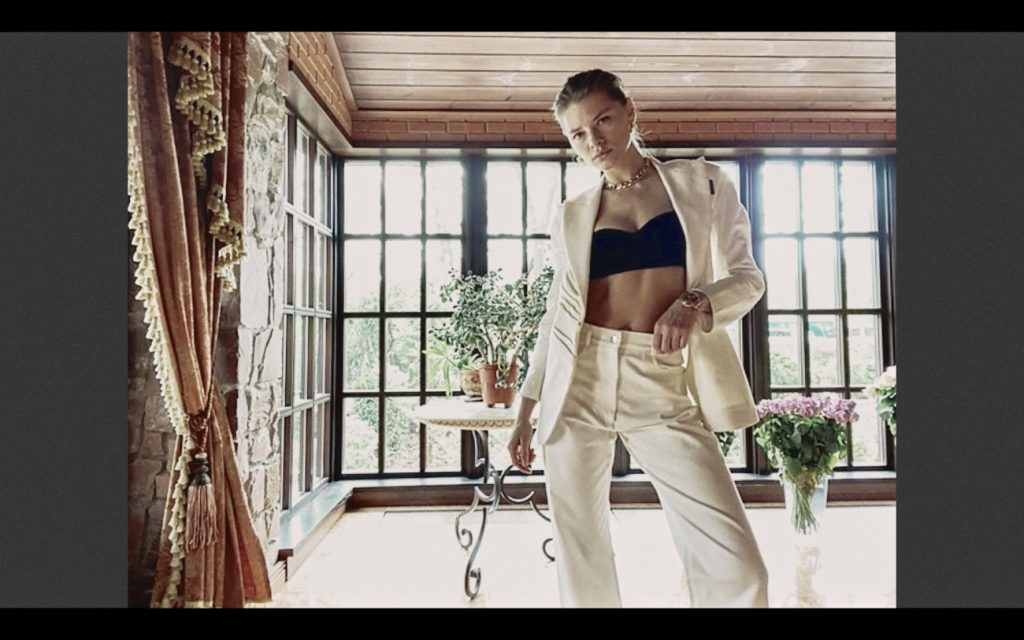 #AtHome: Юлиана Дементьева в веб-съемке для Katerina Kvit