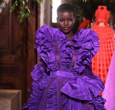 Неделя высокой моды в Париже впервые пройдет в цифровом формате