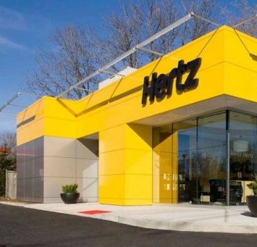 Коронакриза: світовий гігант сервісу автопрокату Hertz збанкрутував
