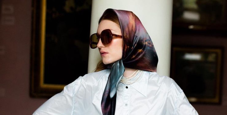 Украинский бренд Oliz выпустил шелковые платки-репродукции картин известных художников