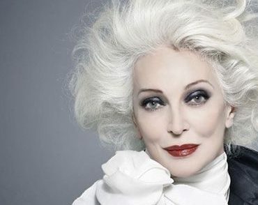 «Больше еды люблю только секс»: 10 цитат именинницы Кармен Делль’Орефиче