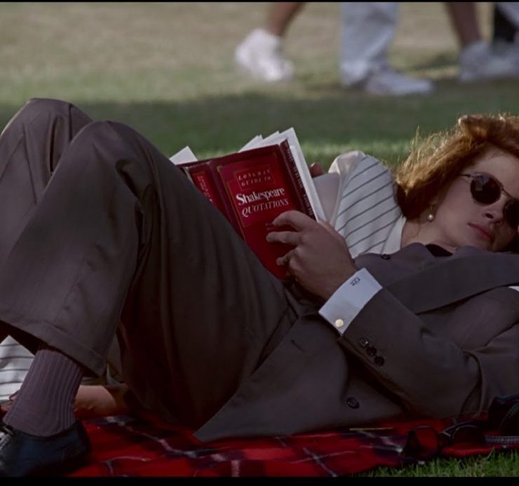 Летняя полка инсайдера: 5 книг, которые вы прочтете запоем за несколько дней