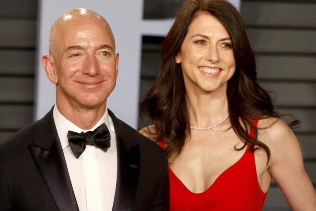 Бывшая жена основателя Amazon стала самой богатой женщиной в США