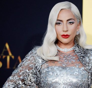 Леди Гага станет лицом нового аромата Valentino