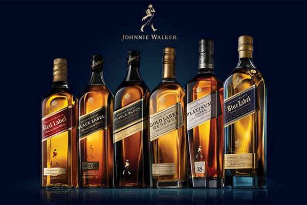 Виски Johnnie Walker будут выпускать в бумажных бутылках
