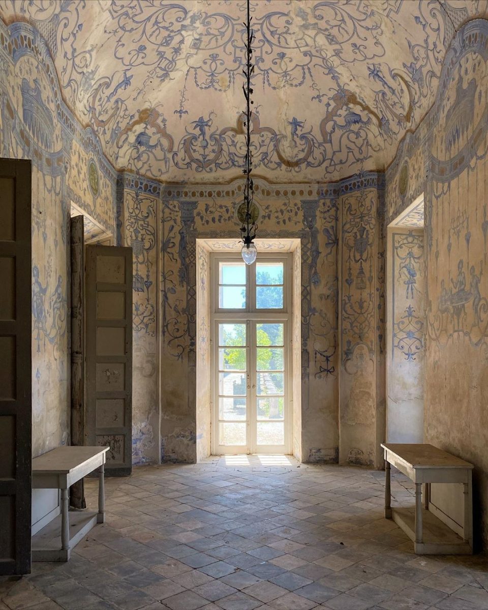 Инстаграм недели: красота заброшенных итальянских замков в аккаунте @paolo_abate