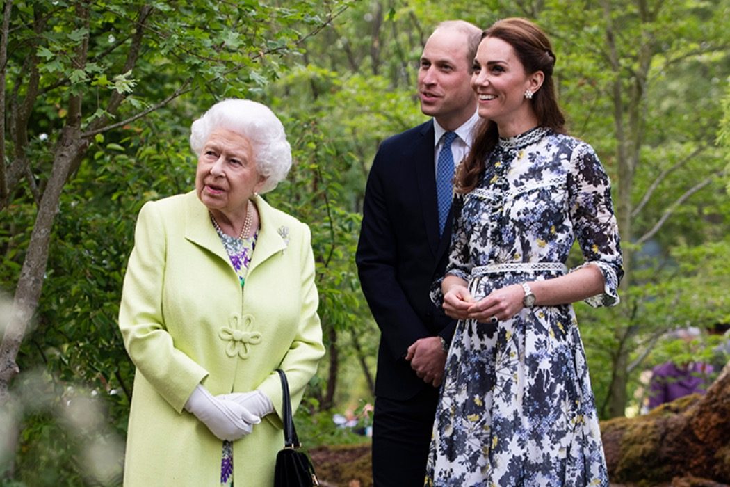 Вперше за 40 років: королева Єлизавета II відкрила сади Віндзора для відвідування