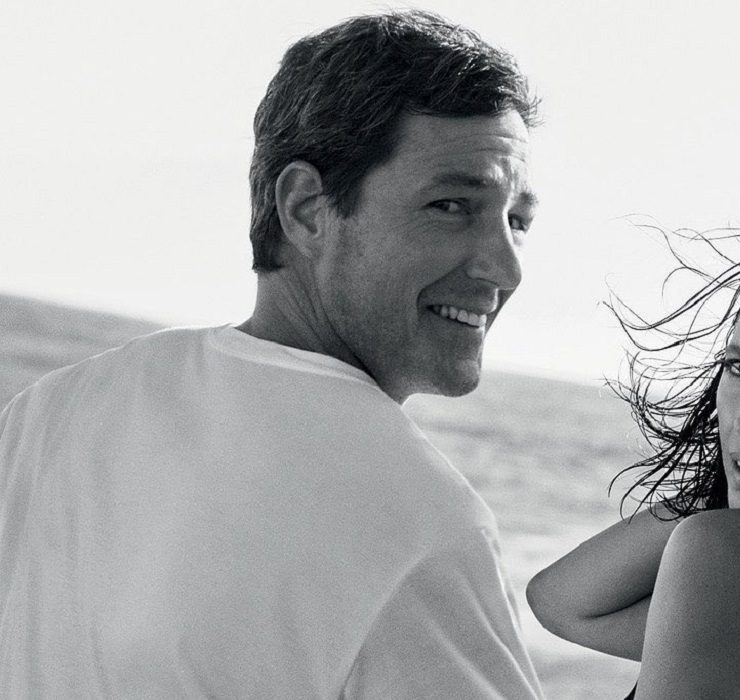 Как и 30 лет назад: Кристи Тарлингтон и ее муж стали лицом аромата Calvin Klein