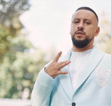 UFW NO SEASON Season: стрітстайл-репортаж