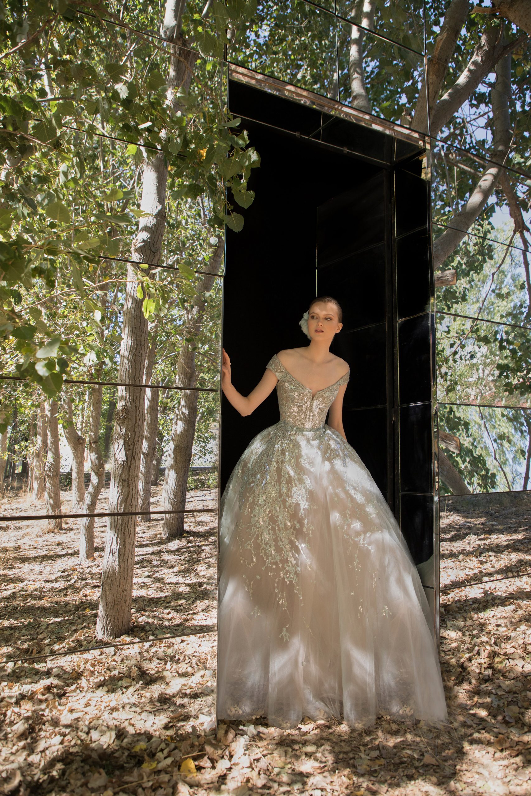 Эксклюзив: украинские модели о непростых съемках в новом кампейне Elie Saab Haute Couture
