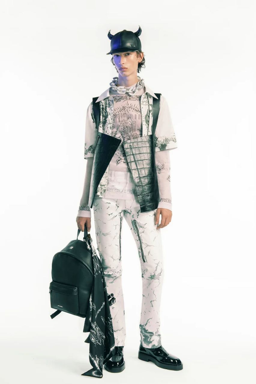 Пошук людяності в розкоші: якою є перша колекція Меттью Вільямса для Givenchy