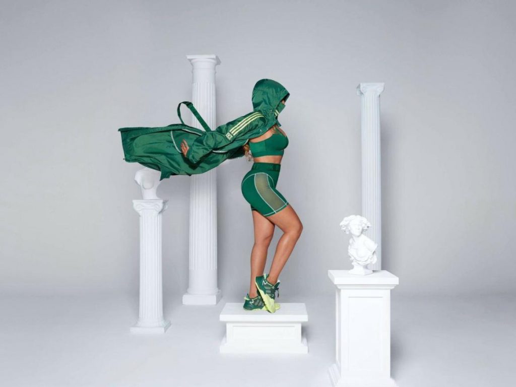 Бейонсе показала новую коллекцию Ivy Park x adidas