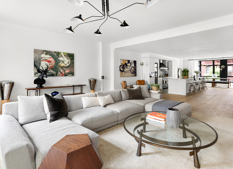 В гостях у Софи Тернер и Джо Джонаса: как выглядит квартира в Нью-Йорке за 5,9 млн долларов