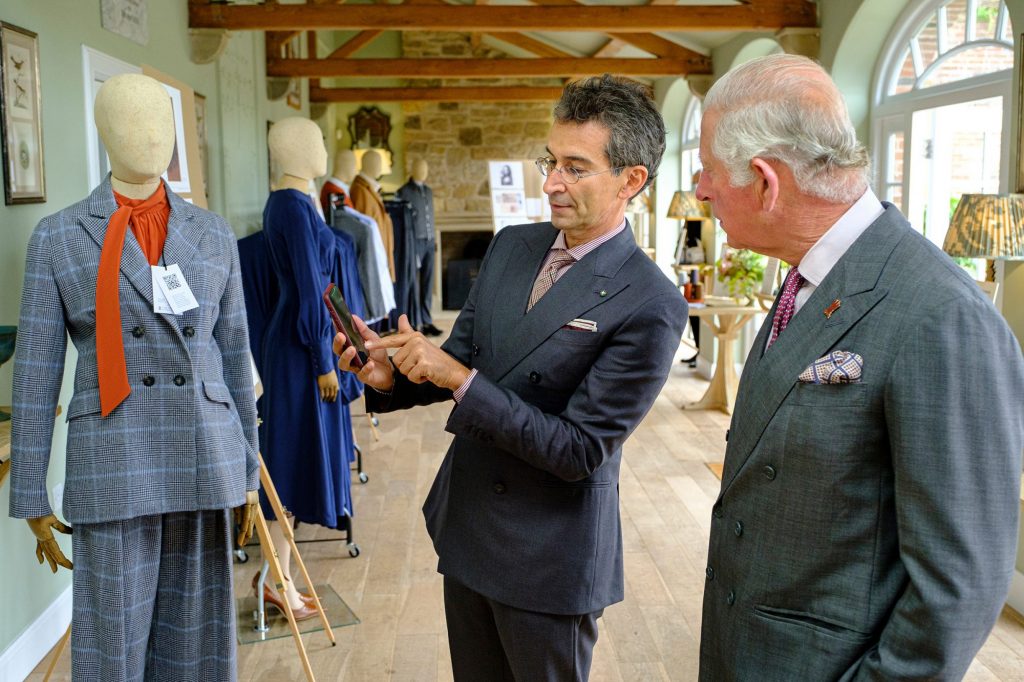 Принц Чарльз представил коллекцию экологичной одежды