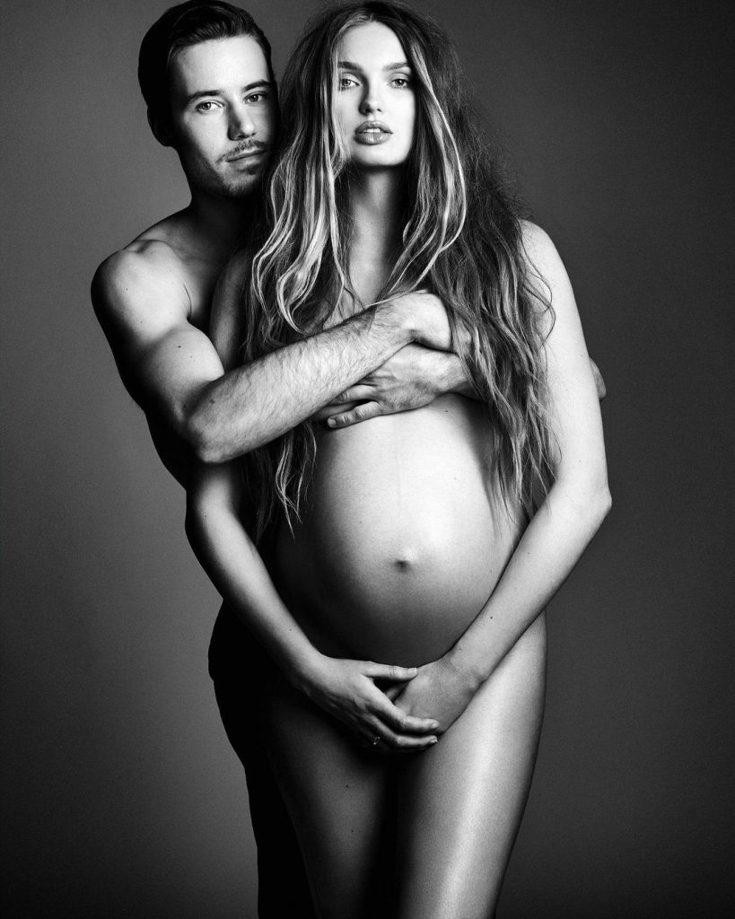 Заради природи: топ-модель Ромі Стрейд знялася оголеною на 8 місяці вагітності