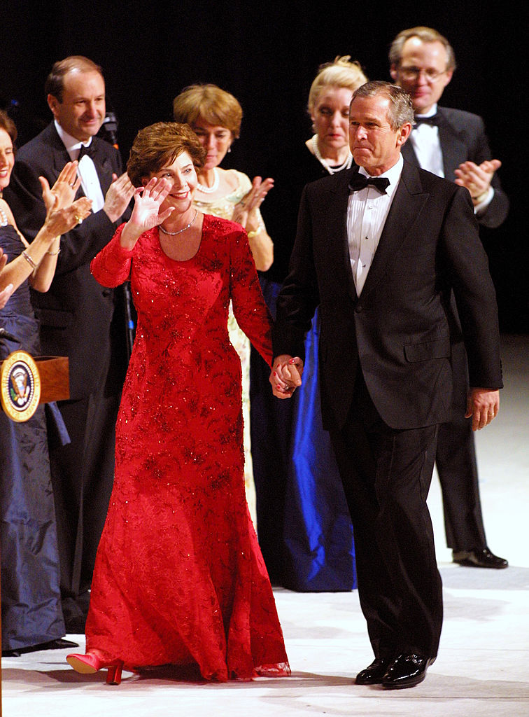 От Кеннеди до Трамп: как одевались первые леди США на инаугурацию президента