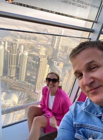 Прогулки на яхте и selfie над мегаполисом: Катя Осадчая и Юрий Горбунов отдыхают в Дубае