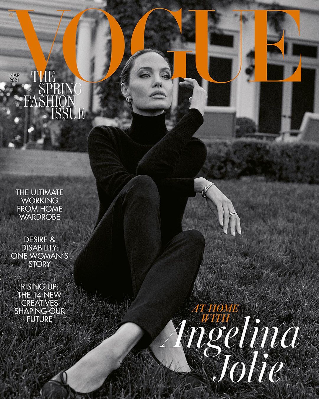 «В 40 я чувствую себя намного комфортнее», – Анджелина Джоли дала редкое интервью