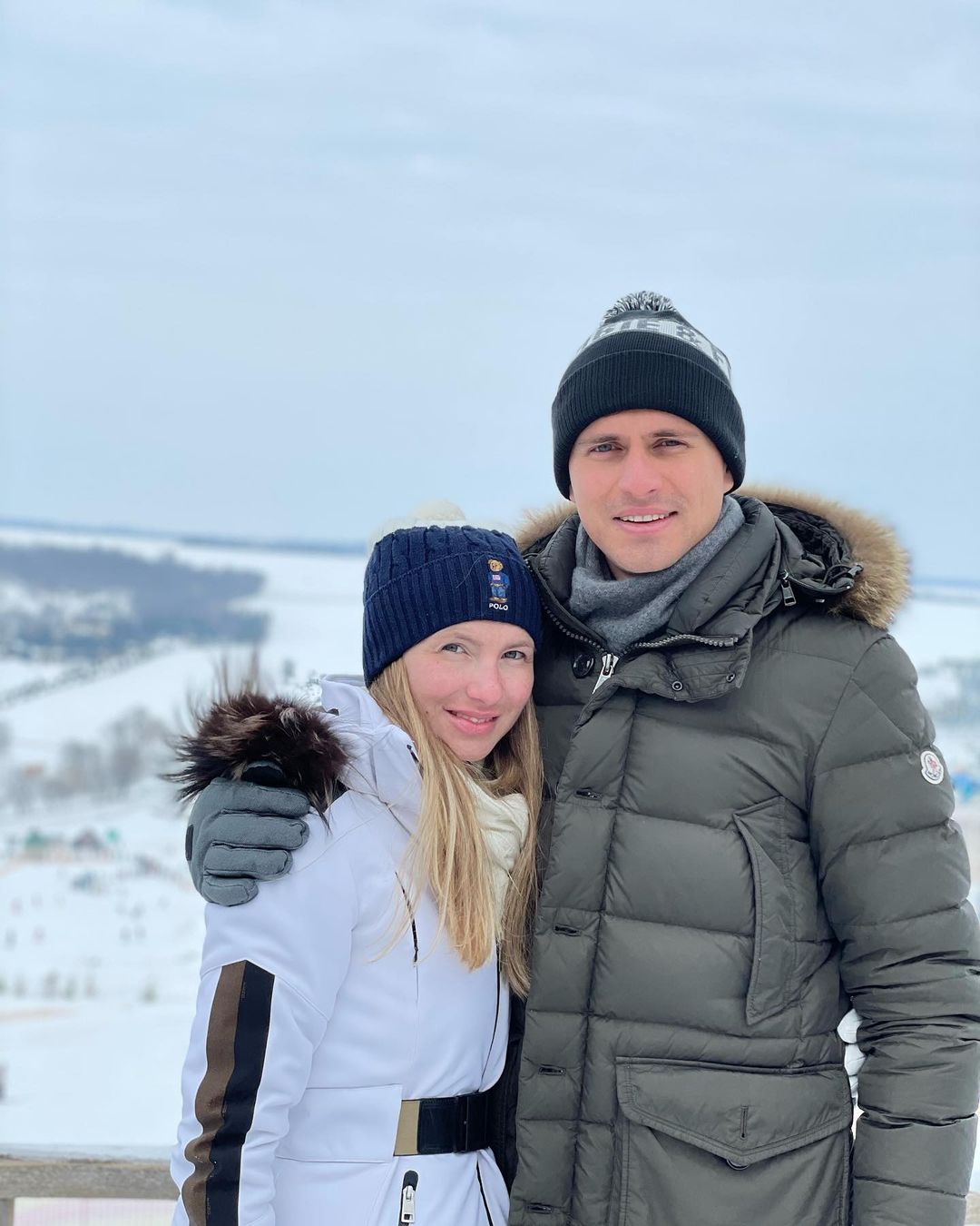 Семейный уик-энд: Елизавета Юрушева и Александр Скичко отдохнули на украинском горнолыжном курорте