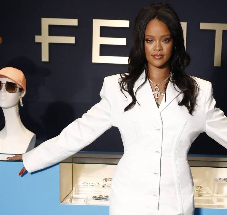 LVMH закриває модний бренд Ріанни Fenty