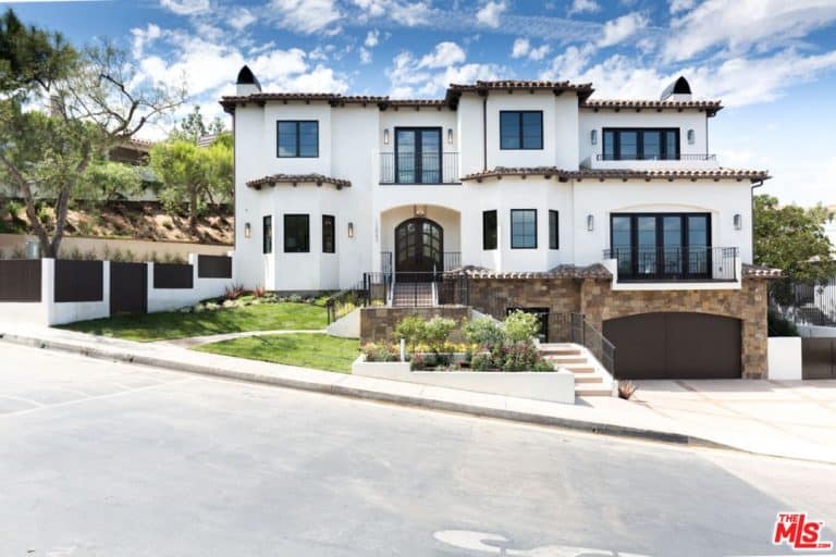 По сусідству з Брітні Спірс: Серена Вільямс продає свій будинок за $7,5 млн