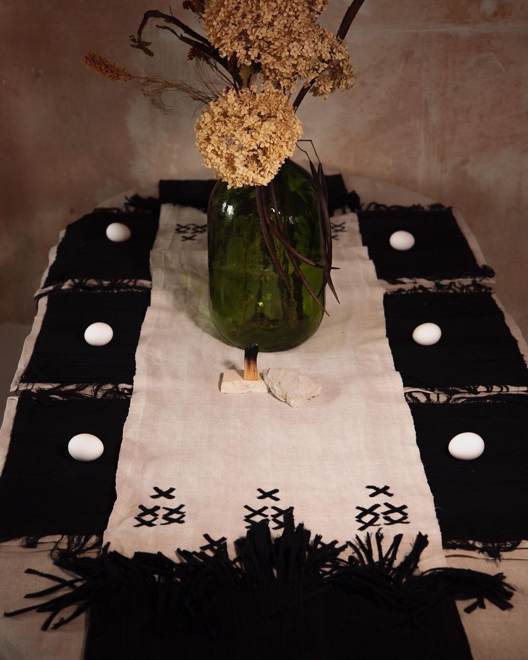 LITKOVSKAYA представили пасхальную коллекцию текстиля для дома