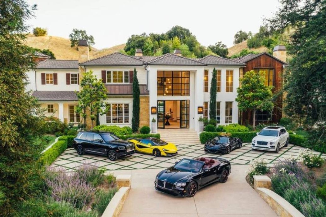 Мадонна придбала будинок у The Weeknd за $19,3 млн: розглядаємо інтер&#8217;єр