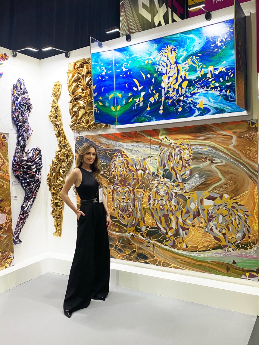 «Тут немає жорстких арт-критиків»: художниця Яна Руснак – про ярмарок World Art Dubai 2021