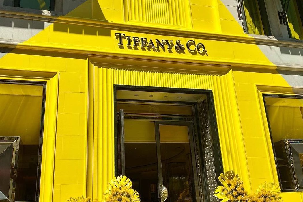 Tiffany &#038; Co. открыли новый бутик – впервые в желтом цвете