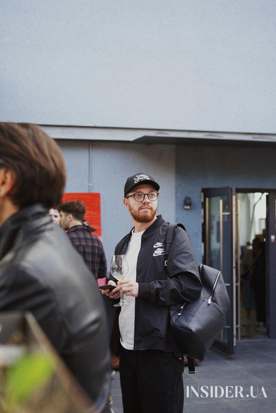 У Kooperativ відкрилася виставка Наташі Шульте за участю Сергія Жадана