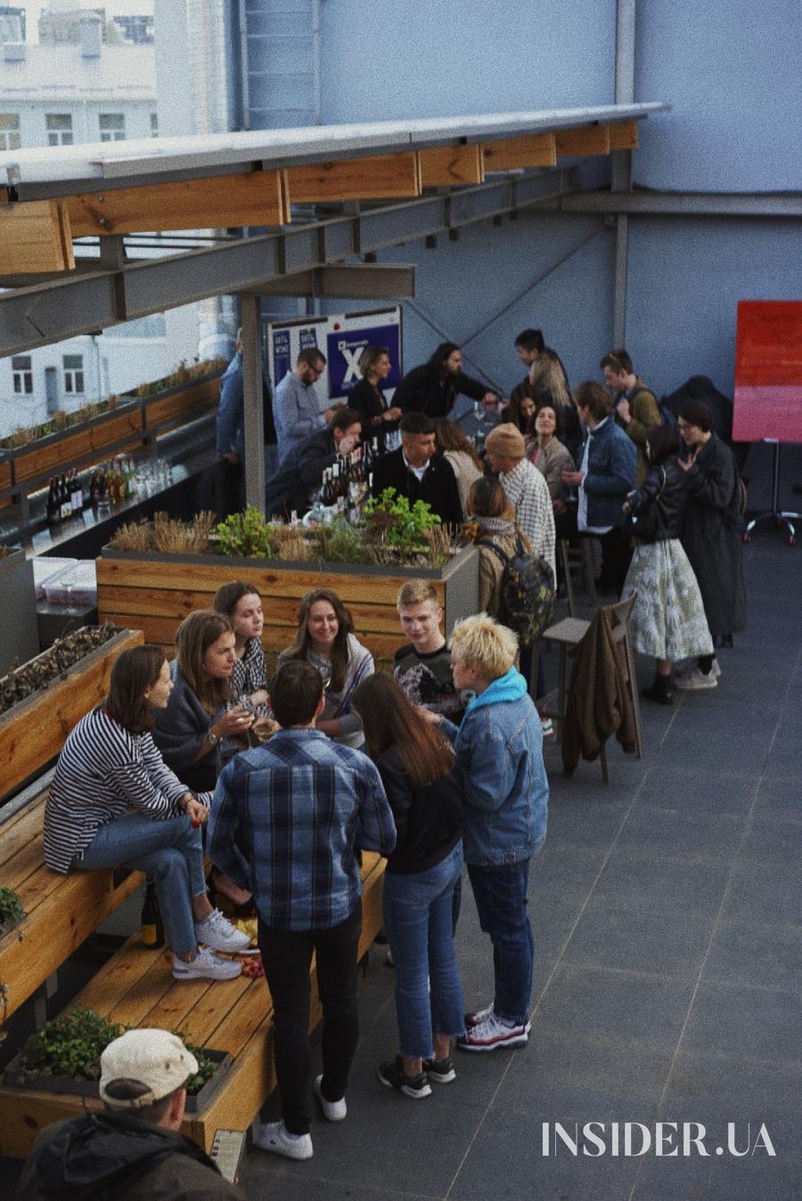 У Kooperativ відкрилася виставка Наташі Шульте за участю Сергія Жадана