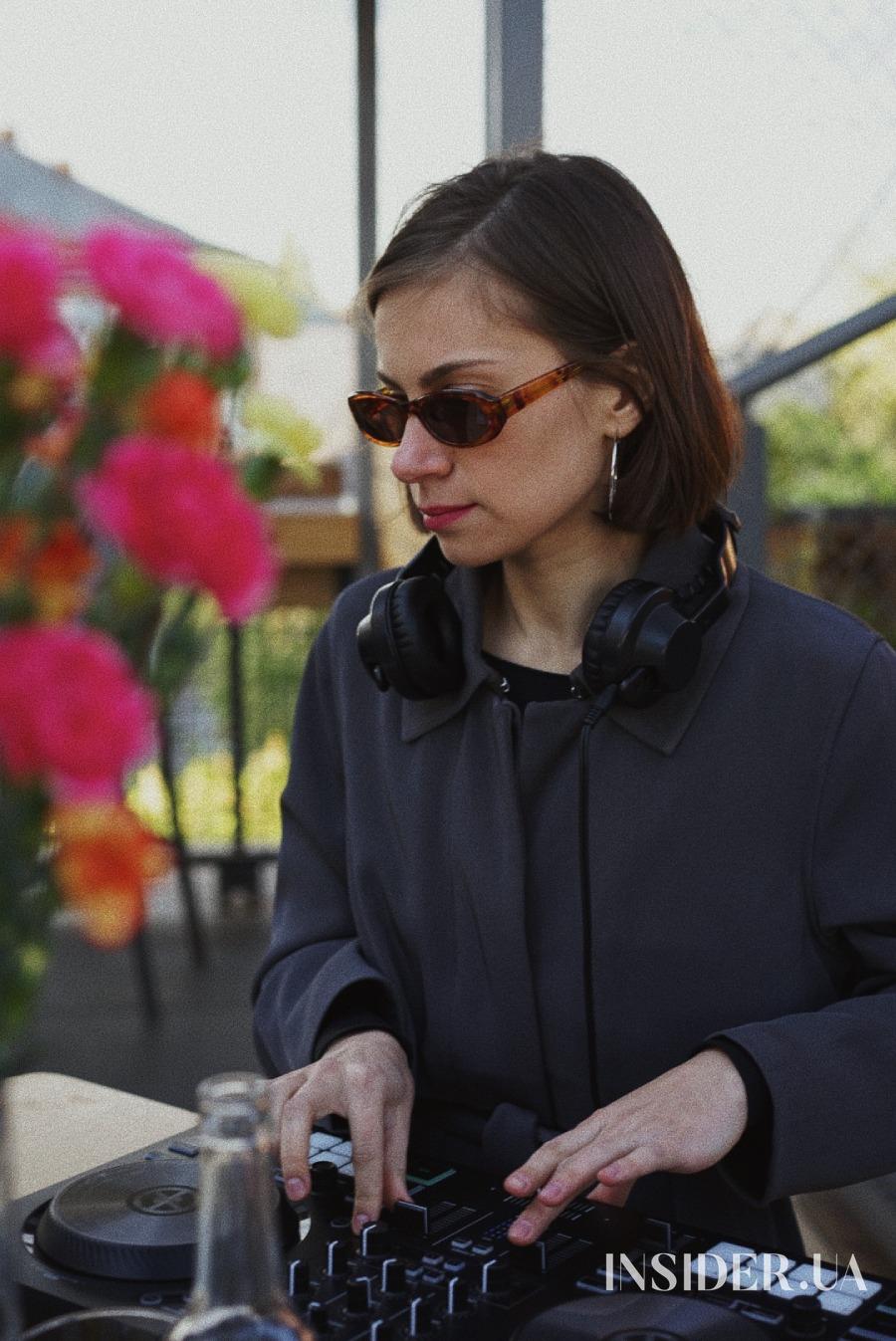 У Kooperativ відкрилася виставка Наташі Шульте за участю Сергія Жадана