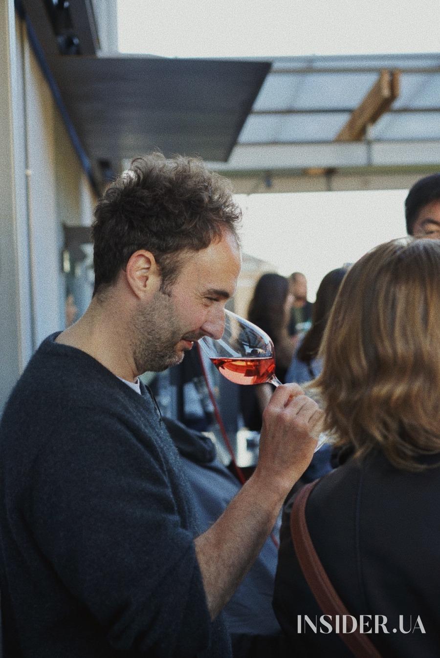 У Kooperativ відкрилася виставка Наташі Шульте за участю Сергія Жадана