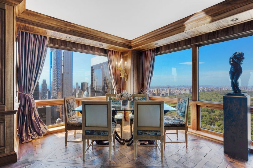 Криштиану Роналду продаёт квартиру в Нью-Йорке: рассматриваем интерьер