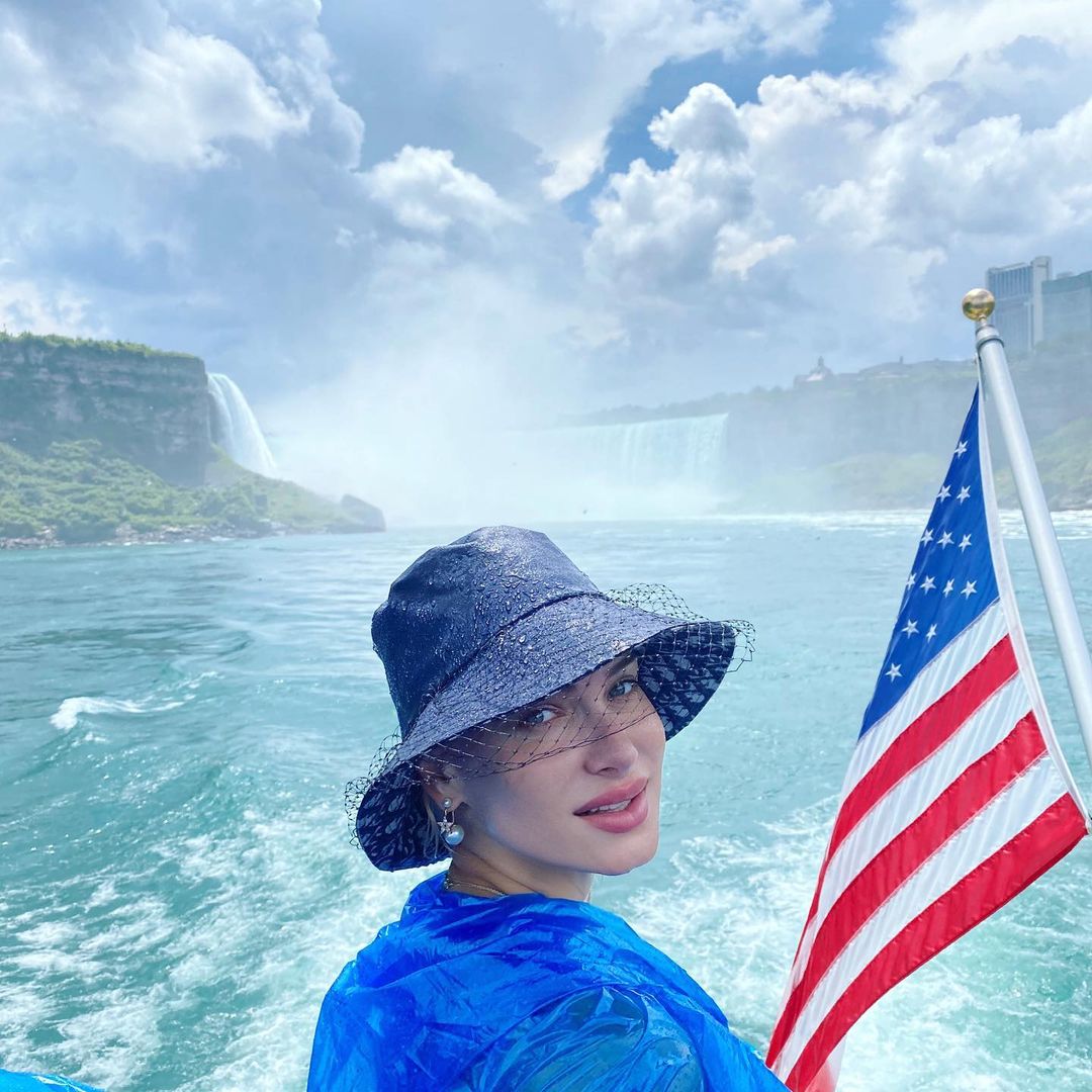 «Большая мечта сбылась»: Лана Кауфман на Ниагарском водопаде