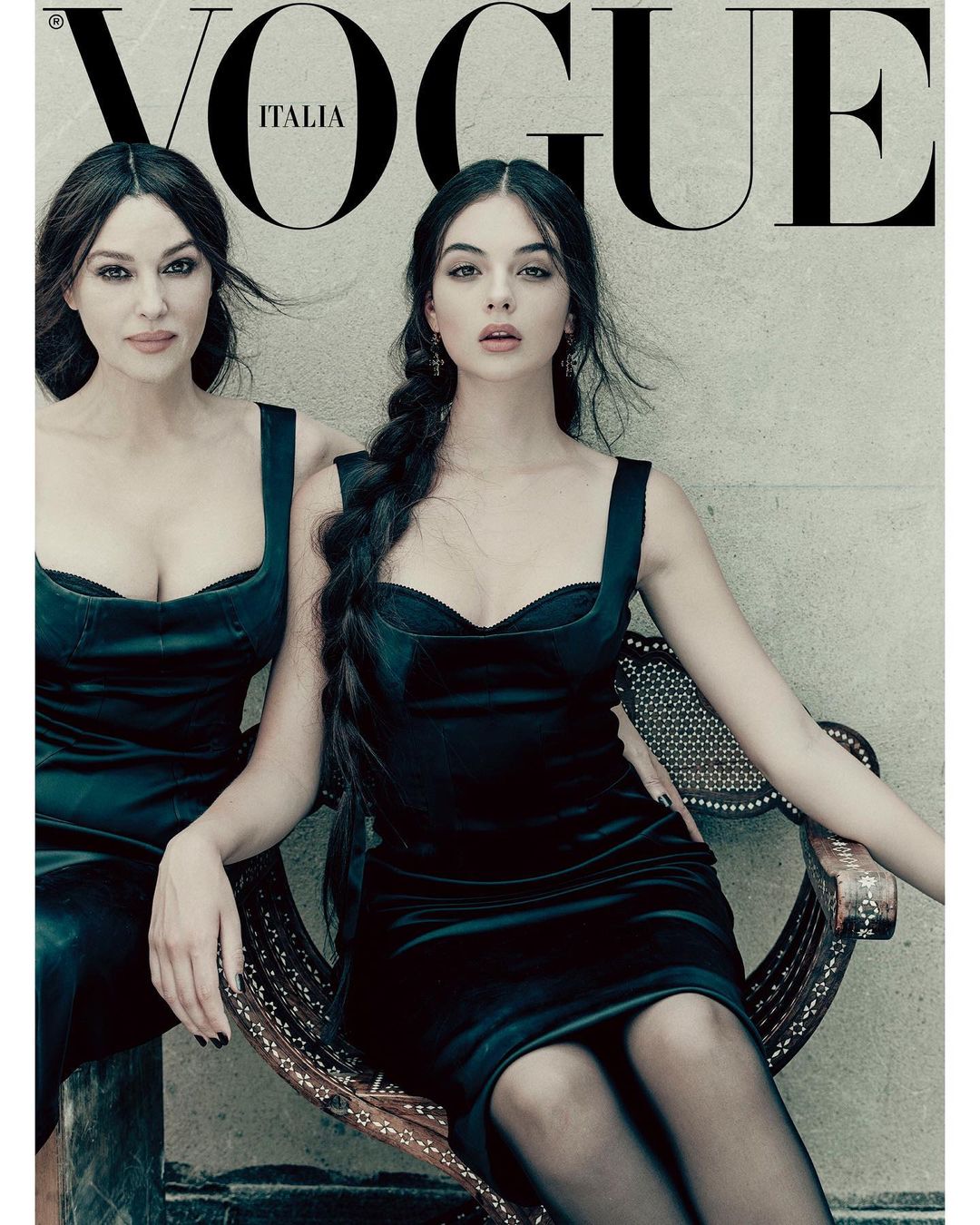 Дочки-матери: Моника Белуччи и Дева Кассель украсили обложку Vogue