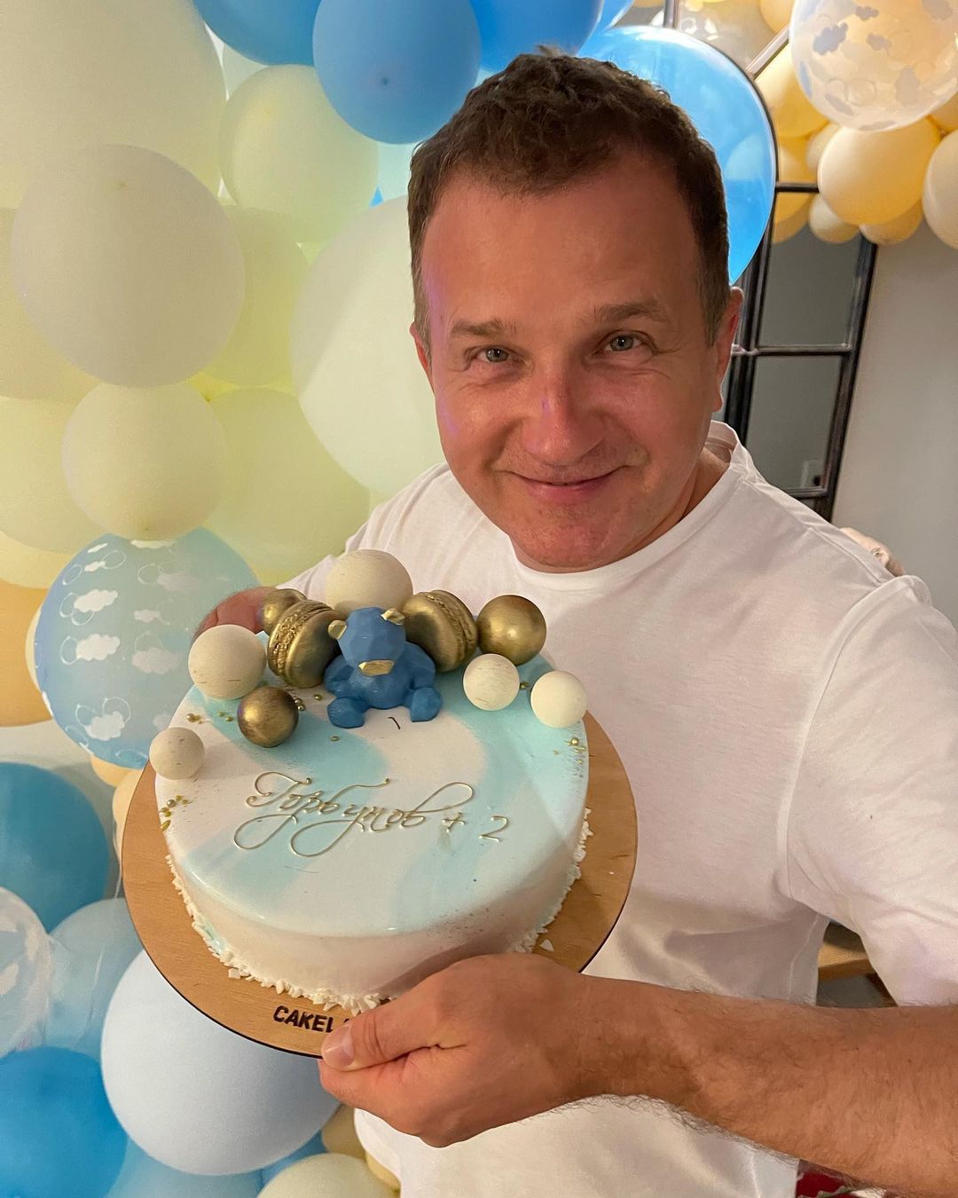 Вечеринка в национальном стиле: как Юрий Горбунов отпраздновал 51-летие