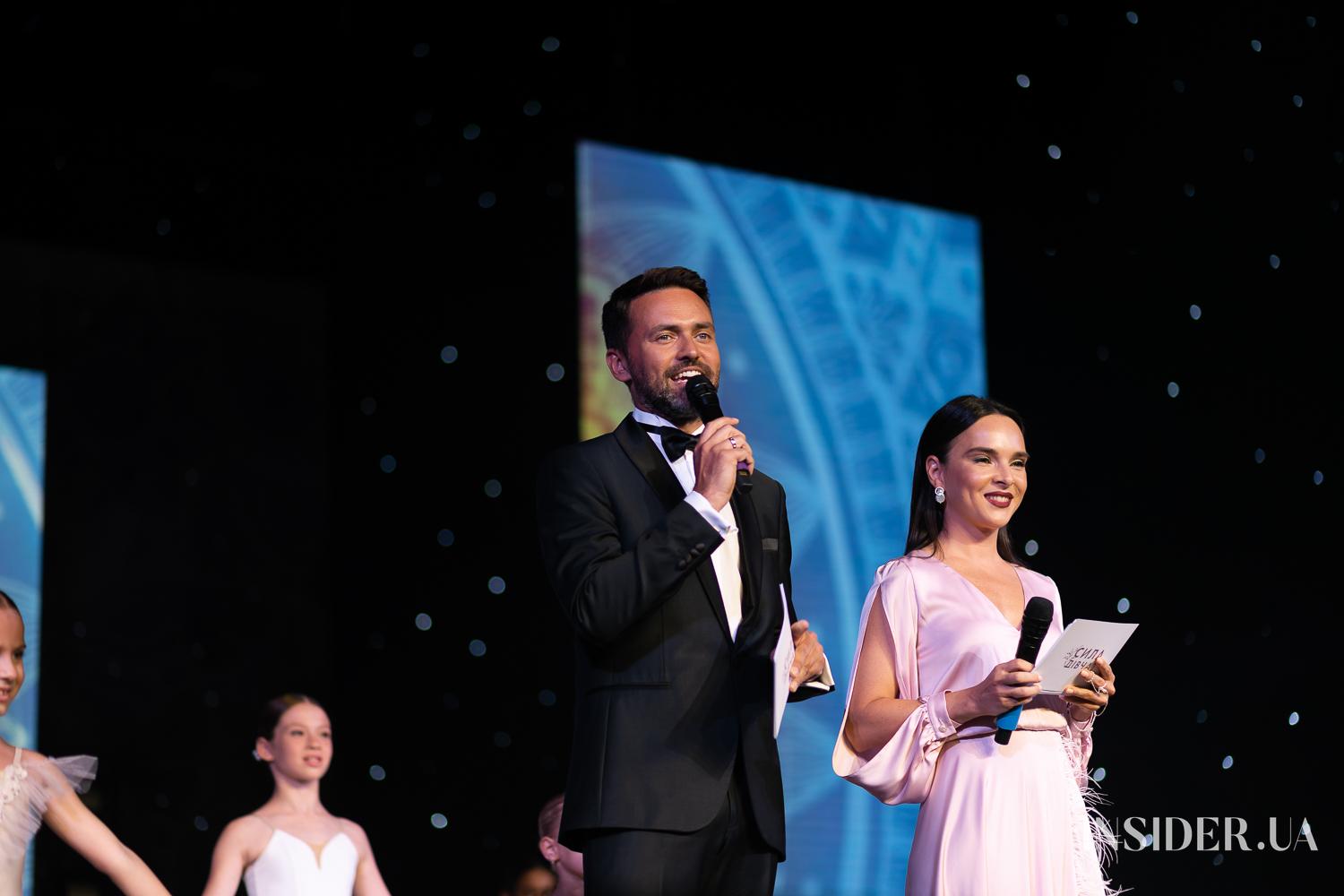 Звезды и юные таланты на одной сцене: благотворительный концерт «Дитя ЧЕ Concert» в Черкассах