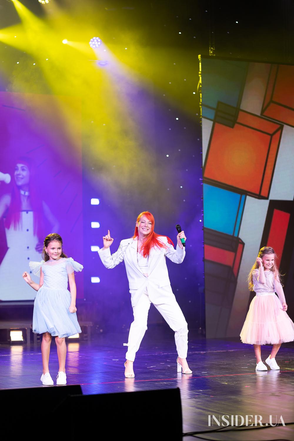 Звезды и юные таланты на одной сцене: благотворительный концерт «Дитя ЧЕ Concert» в Черкассах