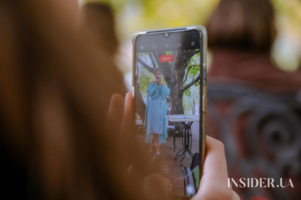 Ирэна Карпа презентовала детективный аудиосериал «Вісім»