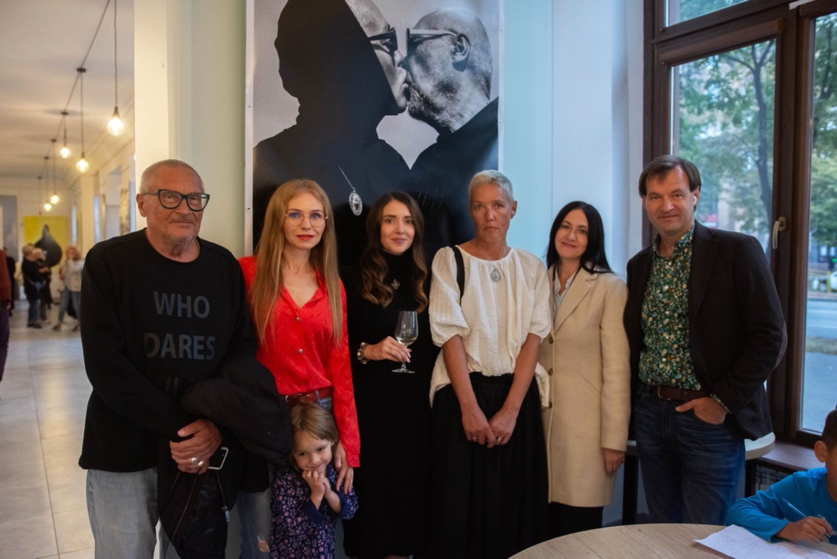 «Неутраченное время»: в Запорожье открылась международная выставка современного искусства