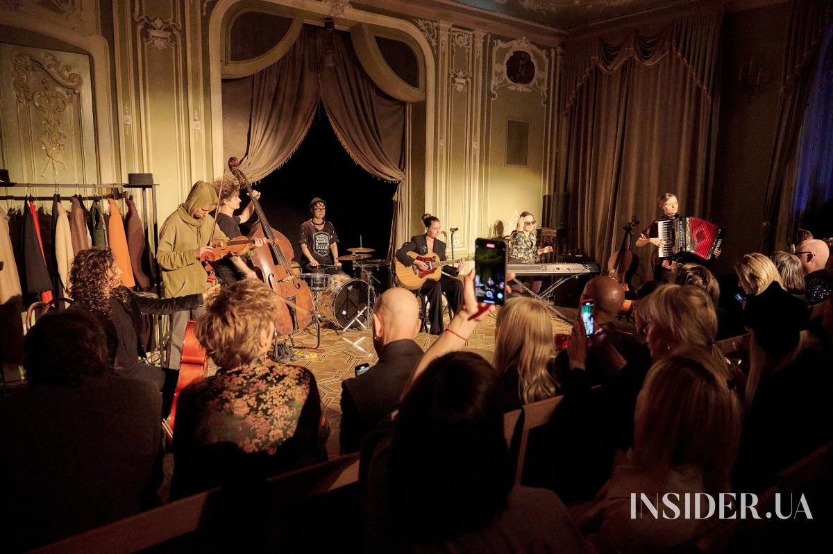 Презентация коллекции Lake Studio