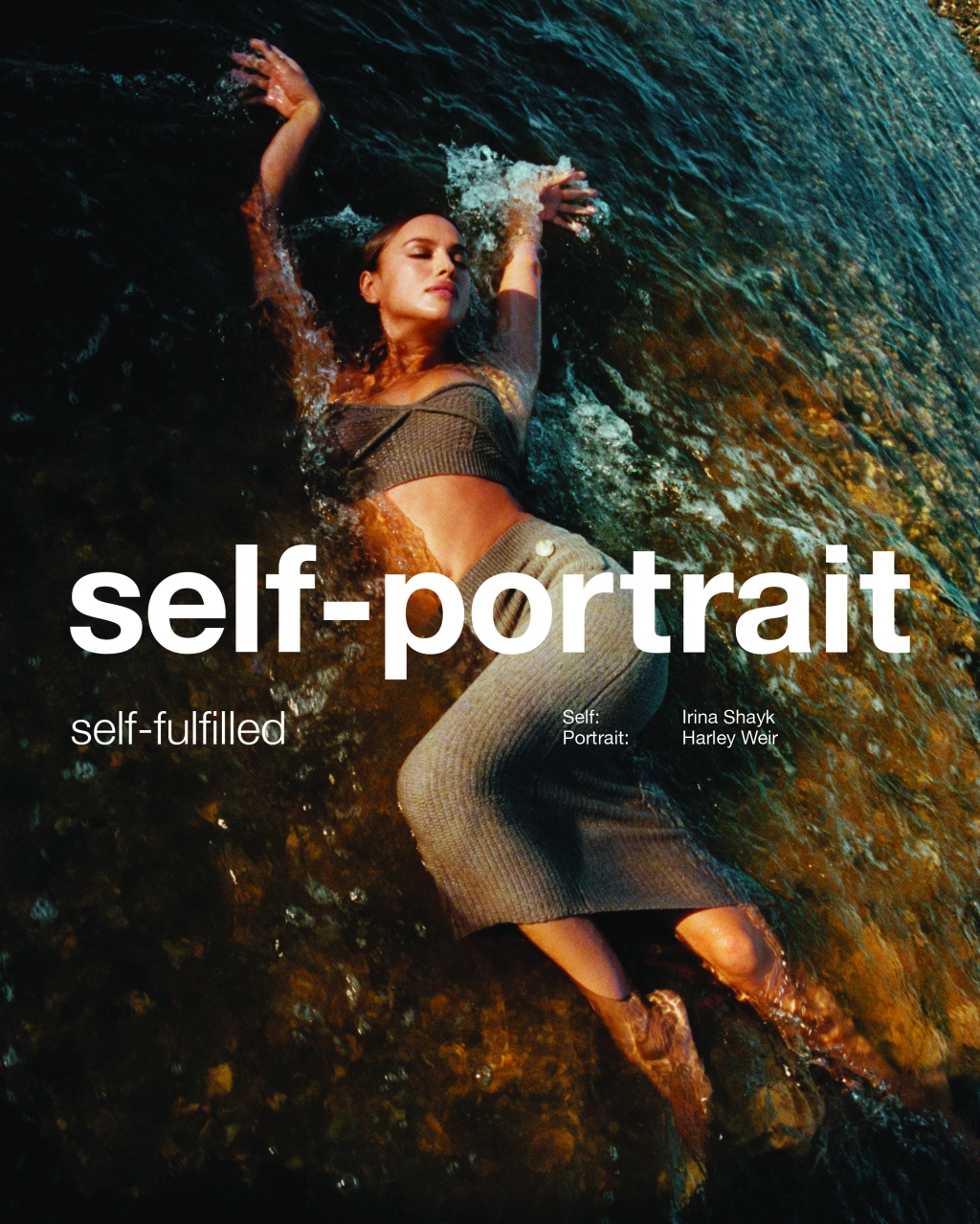 Ірина Шейк проводить час на морському узбережжі та лазить по дереву у рекламній кампанії Self-Portrait
