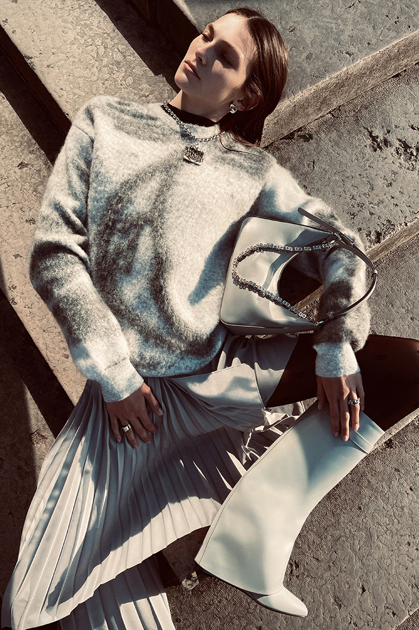 Мексиканский художник Чито создал принты для коллекции Givenchy