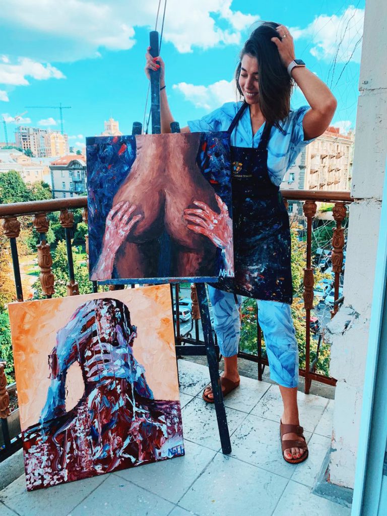 Арт-терапия: Анна Неплях, Alyosha и другие украинские селебрити об увлечении живописью