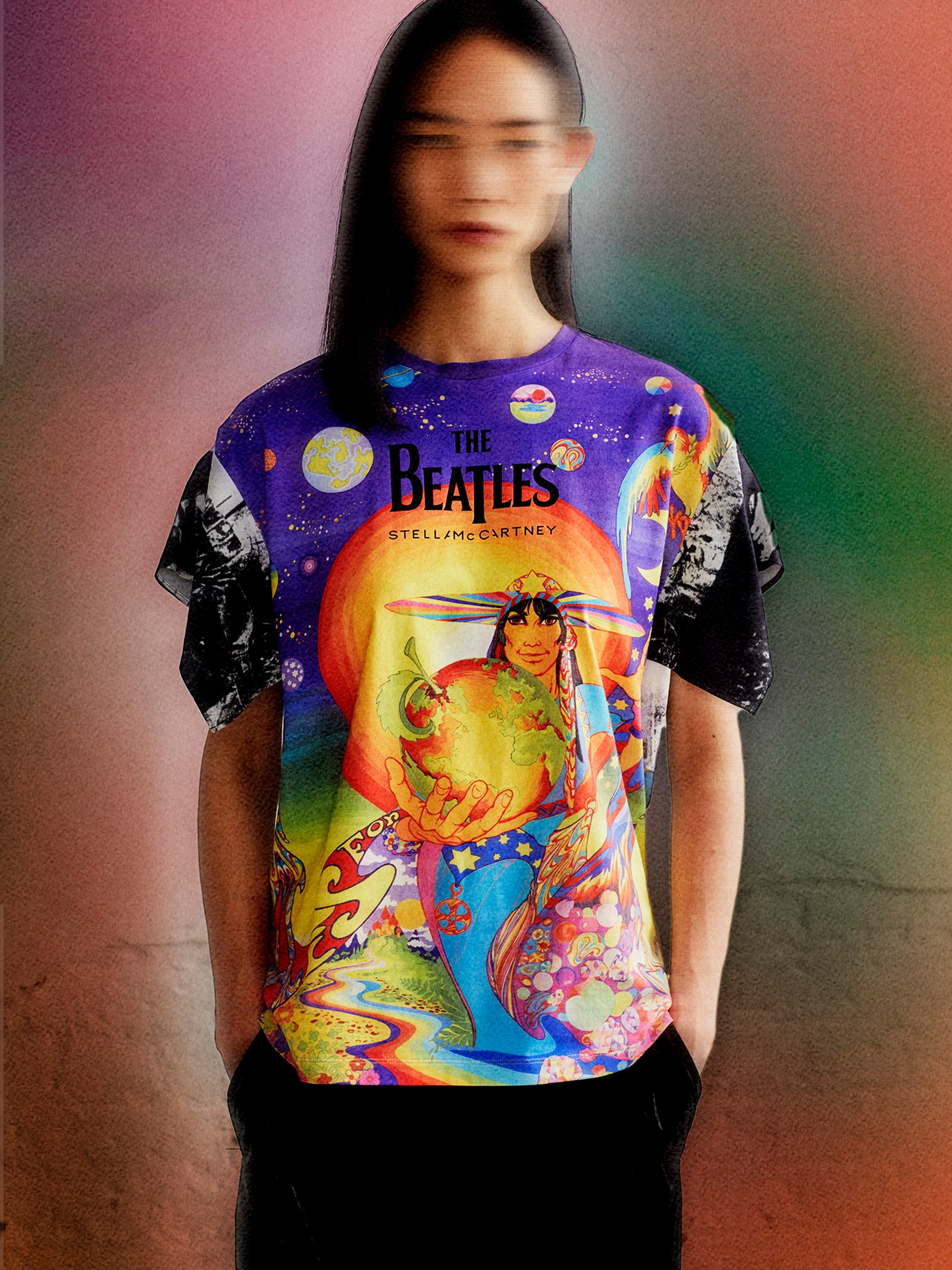 Бренд Stella McCartney представил коллекцию, посвященную The Beatles