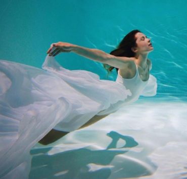 Наталка Денисенко показала кадры из фотосессии под водой