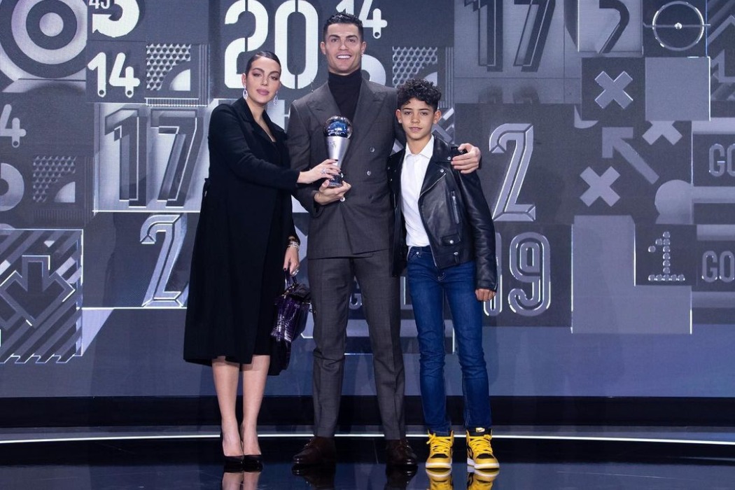 Редкий выход: Криштиану Роналду и Джорджина Родригес на Best FIFA Football Awards 2021
