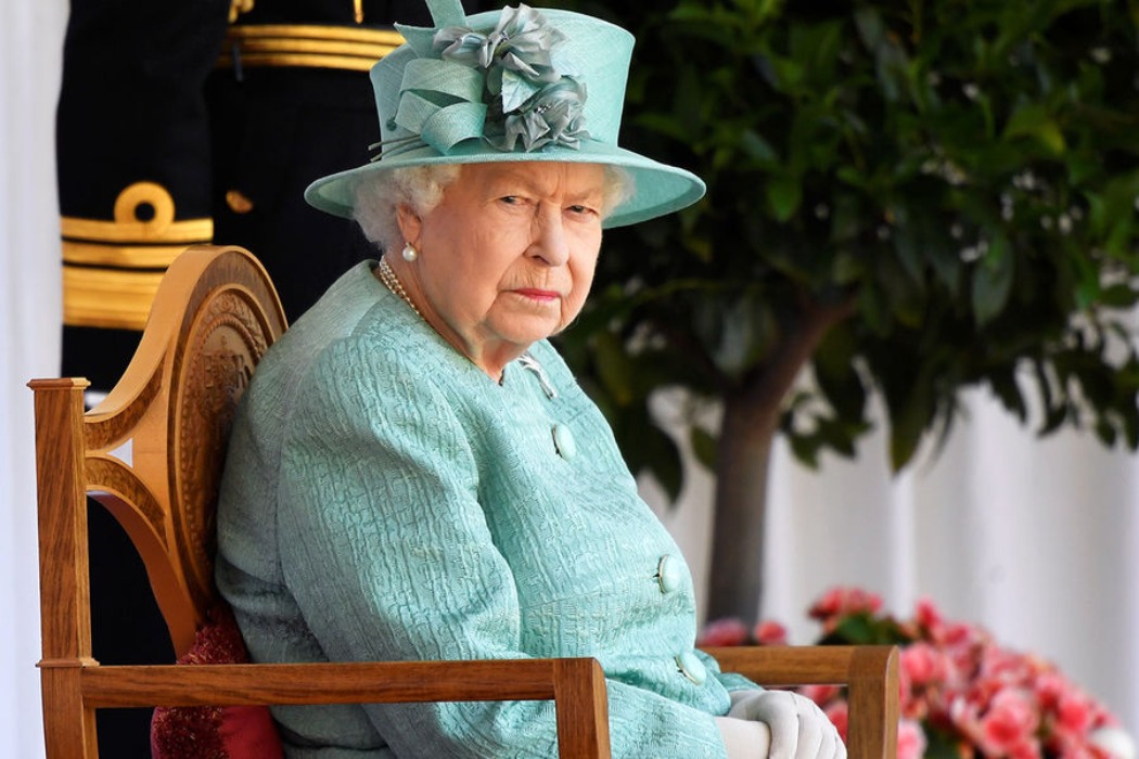 Королева Елизавета II заболела коронавирусом